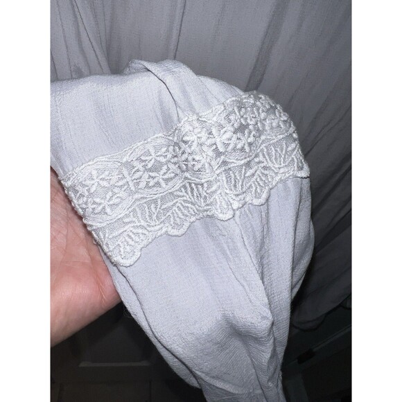 Chicos shirt Womens 2 Sz L Gray Peasant Blouse Sequin Shine Tunic babydoll Glam - Picture 6 of 8